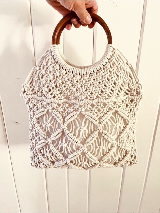 Handbags - Handwoven Macramé Boho Cream Hand Bag with Wooden Handles
